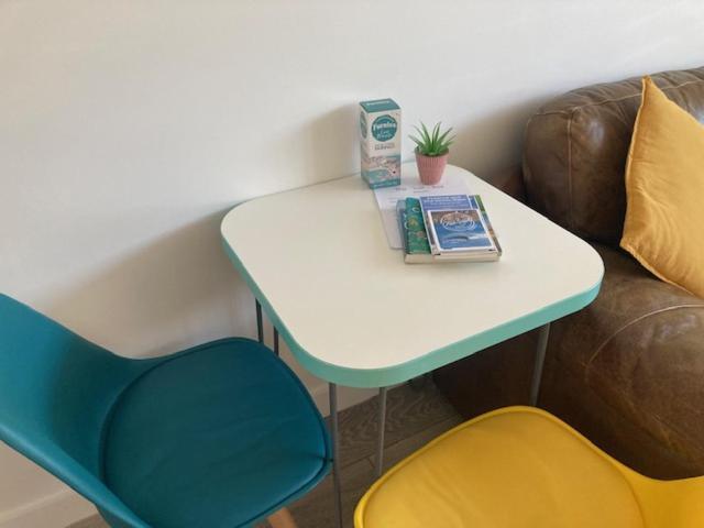 The Salt Box- Lovely Refurbished Annexe, Free Parking, Walk To Porth Beach. Saint Columb Minor Esterno foto