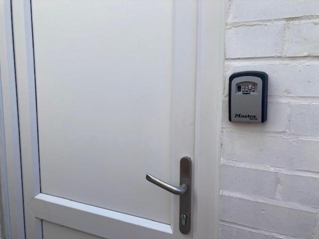 The Salt Box- Lovely Refurbished Annexe, Free Parking, Walk To Porth Beach. Saint Columb Minor Esterno foto